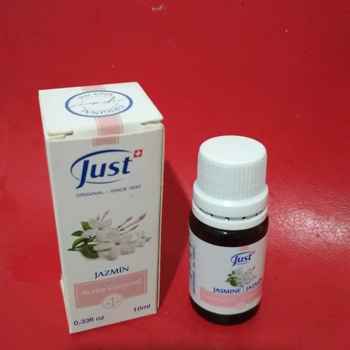 photo of Just Aceite Corporal de Jazmín shared by @gabymugetti on  05 Jul 2021 - review