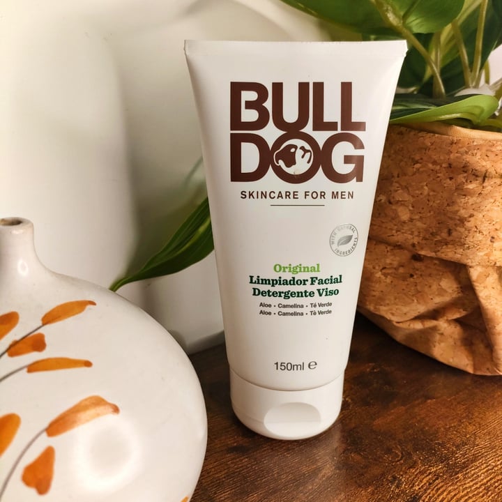 photo of Bulldog Original Face Wash shared by @irene80 on  08 Aug 2022 - review