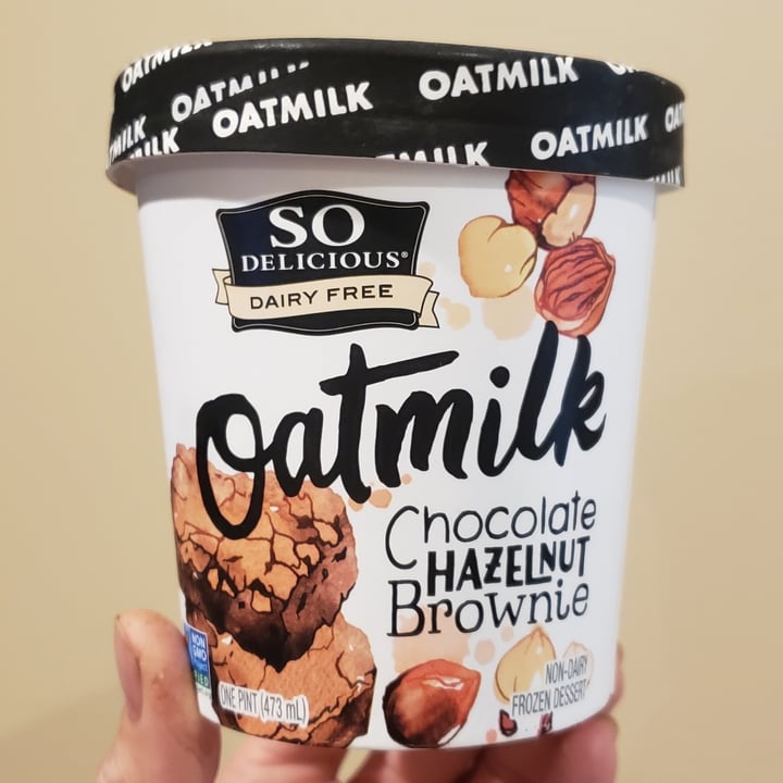 photo of So Delicious Dairy Free Chocolate Hazelnut Brownie Oatmilk Frozen Dessert shared by @ambularfortheanimals on  23 Jun 2020 - review