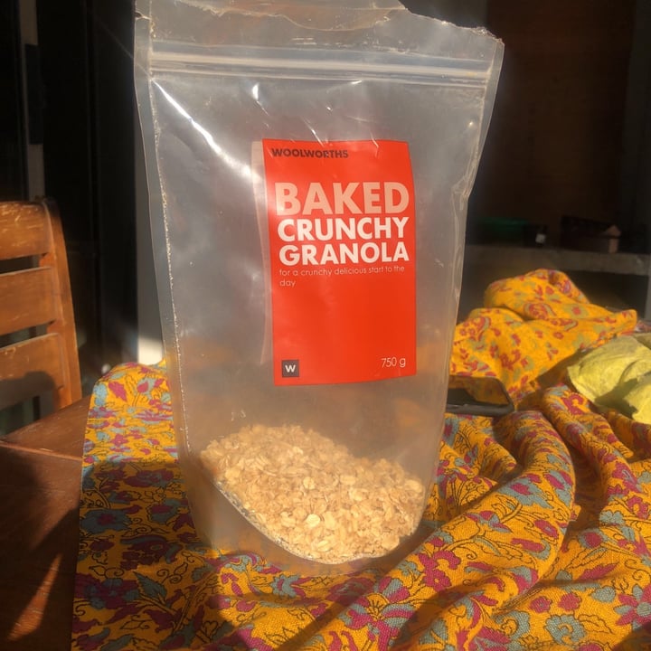 photo of Woolworths Food Baked Crunchy Granola shared by @tanitab on  01 Aug 2020 - review