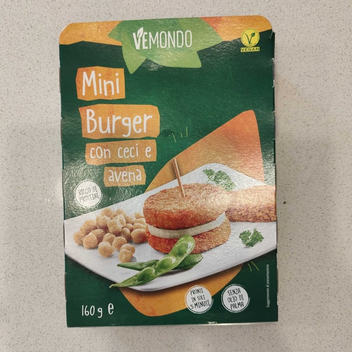 photo of Vemondo  mini burger con ceci e avena shared by @elena93 on  01 Sep 2022 - review