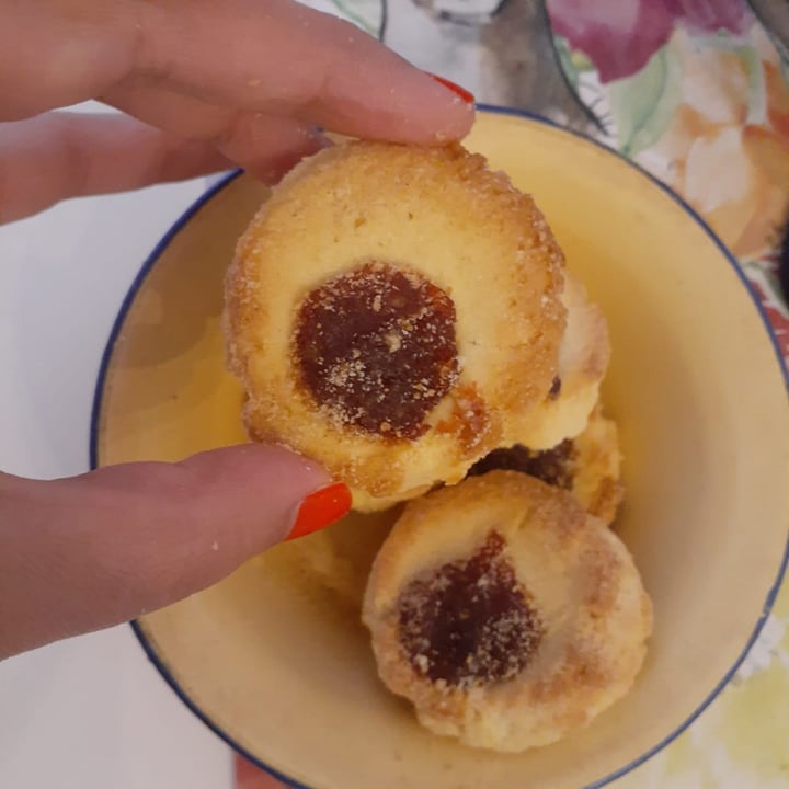 review photo of Un Rincón Vegano Pepas Galletitas Dulces con Sabor a Vainilla con Mermelada de Membrillo shared by @veganargentin on 19 Mar 2021 - review