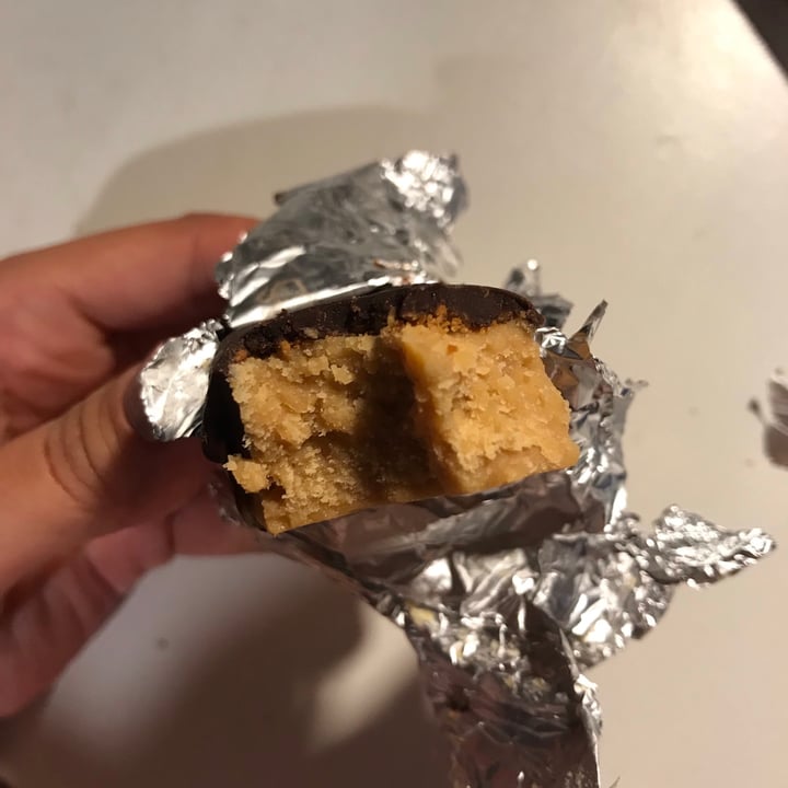 photo of Siembra plant based Snickers Veganos Caseros shared by @candelariex on  12 May 2021 - review