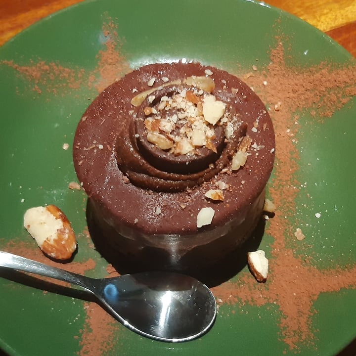 photo of Củ và Rễ - A Vegan Restaurant Raw chocolate cake shared by @floriance on  09 Jan 2021 - review