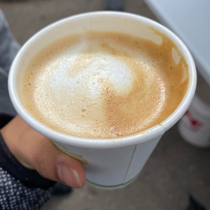 photo of Stella's Coffee Small Latte shared by @nathlena19 on  22 May 2022 - review