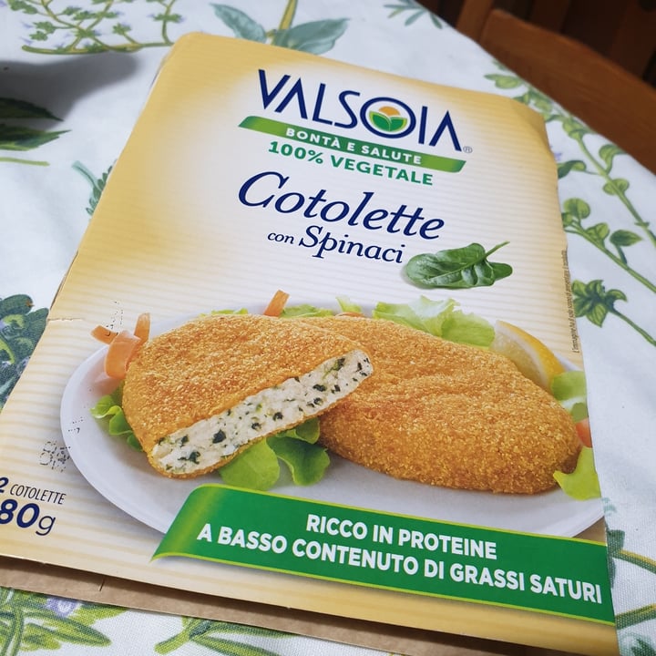 photo of Valsoia Cotolette con spinaci shared by @gianlucaforanimals on  20 Jun 2022 - review