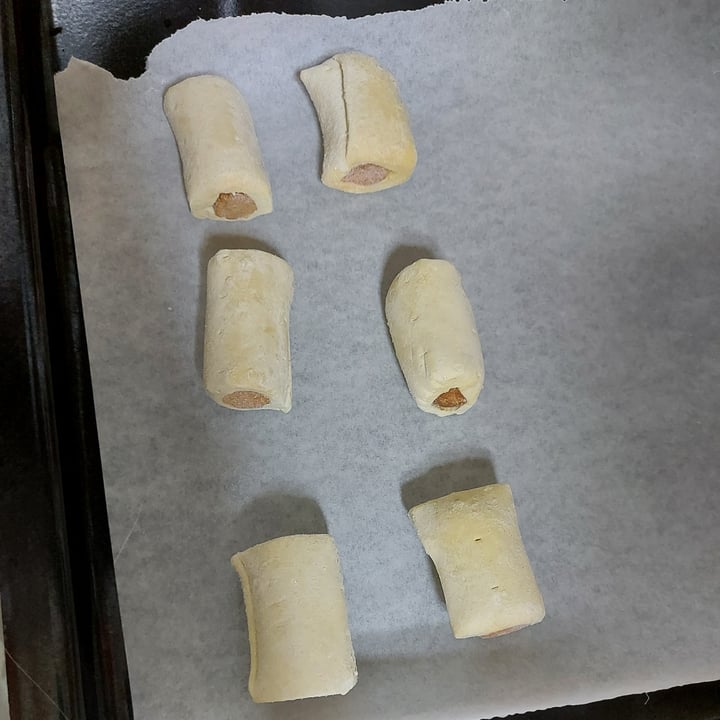 review photo of Μικρές φάρμες του βουνού Σφολιατάκια με plant based λουκάνικο shared by @kendrapen on 14 Sep 2021 - review