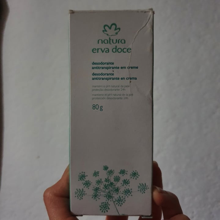 photo of Natura Desodorante antitranspirante en crema Invisible  shared by @marianahorta on  01 Mar 2022 - review