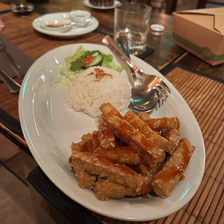 review photo of Bali Bar Tempeh shared by @nicole- on 07 Dec 2022 - review