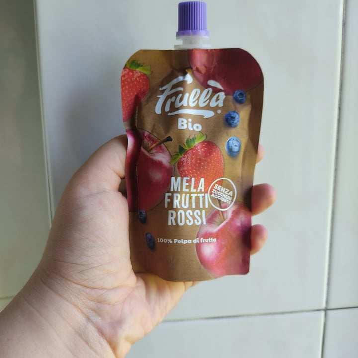 review photo of Frulla' bio Frullato mela e frutti rossi shared by @miaka on 12 Sep 2022 - review