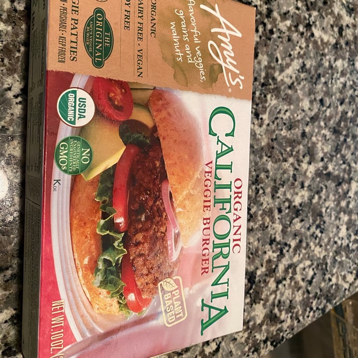 photo of Amy’s Organic California Veggie Burger shared by @kellylemon on  29 Apr 2020 - review