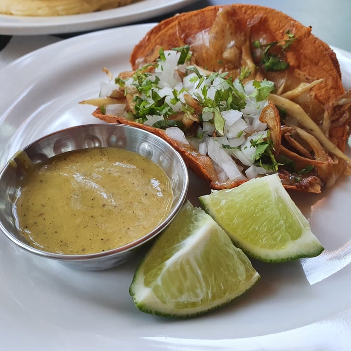 photo of VegCo. Restaurante Vegano Tacos Setas shared by @mireyusthebear on  11 Jul 2021 - review