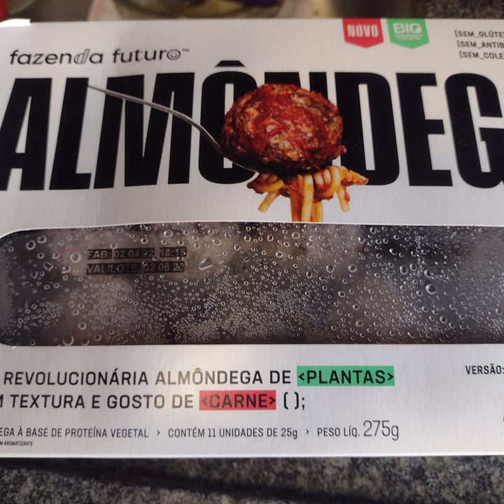 photo of Fazenda Futuro - Future Farm Almôndega Vegetal shared by @clarice22 on  16 Apr 2022 - review