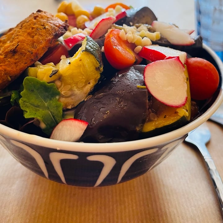 review photo of Riz Riz salade shared by @luvi1981 on 11 Aug 2022 - review