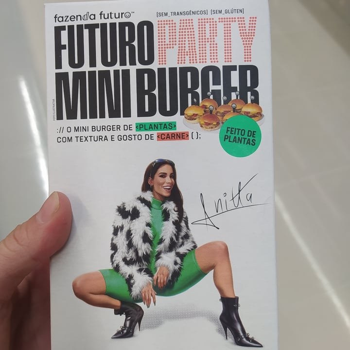 photo of Fazenda Futuro - Future Farm Futuro Party Mini Burger shared by @jessicamiranda on  12 Dec 2022 - review