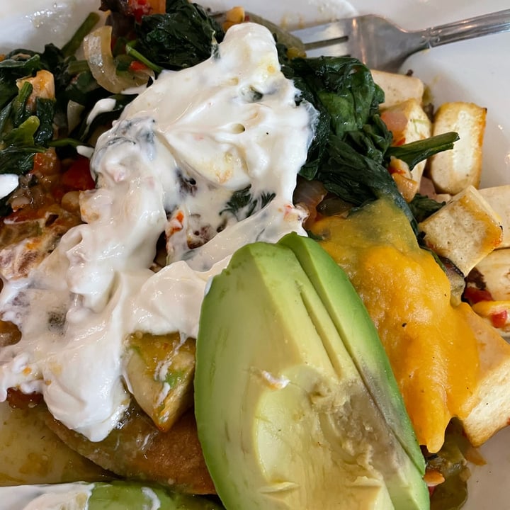 review photo of The Mad Batter Restaurant & Bar Vegan Tostadas shared by @consciouslycarlie on 31 Dec 2021 - review