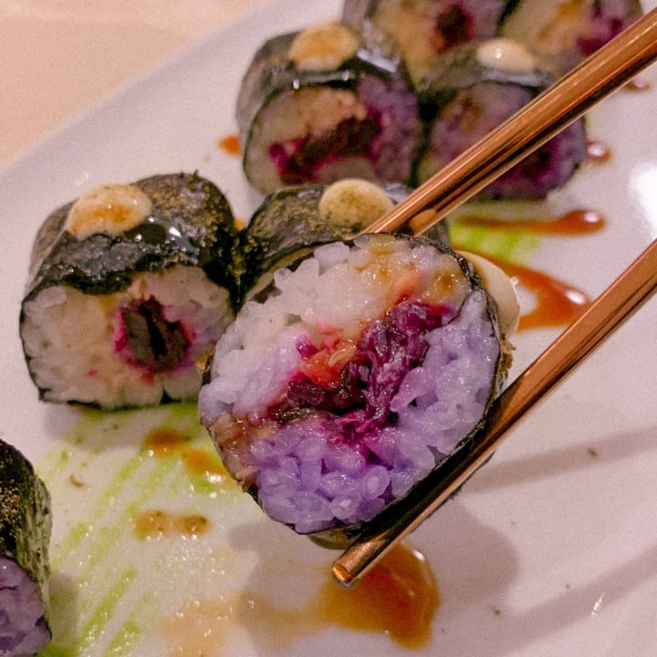 photo of Linfa Milano - Eat Different Jackfruit Crab Sushi shared by @julz-it on  14 Jul 2022 - review