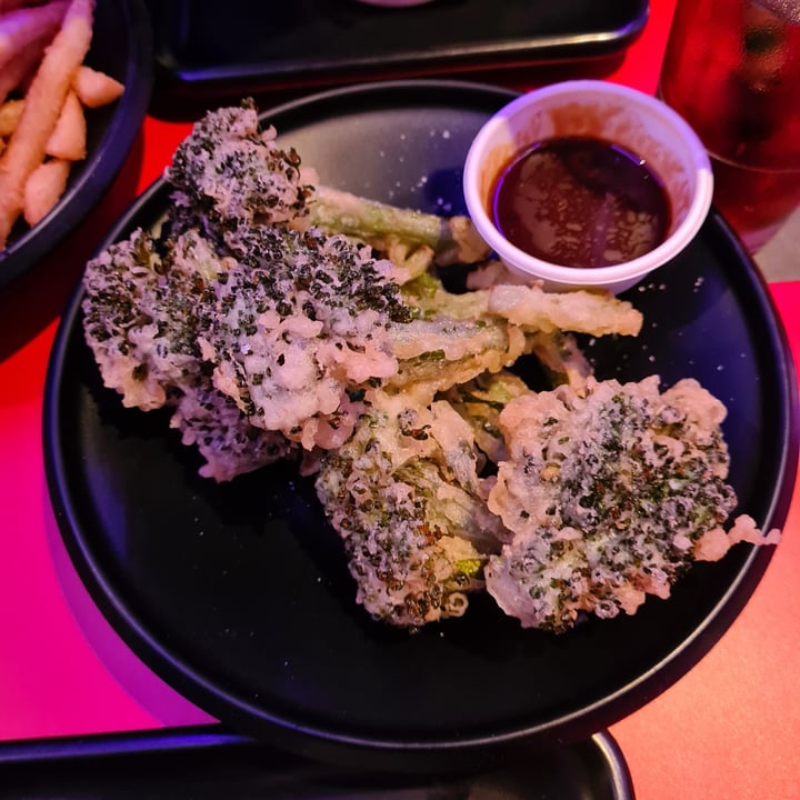 photo of Love Handle  Tempura Broccolini shared by @justjasmine on  21 Dec 2021 - review