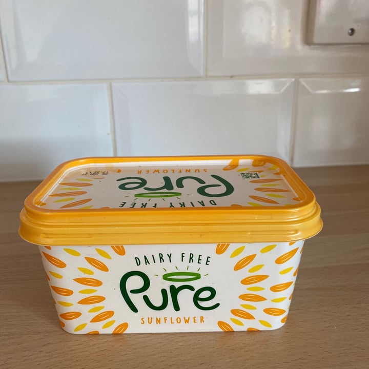 photo of Dairy free pure sunflower Pure sunflower shared by @jodiejarrett on  03 Nov 2020 - review