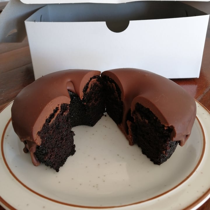 photo of Buns Bakery Bundt Cake shared by @kirstprepok on  06 Sep 2020 - review