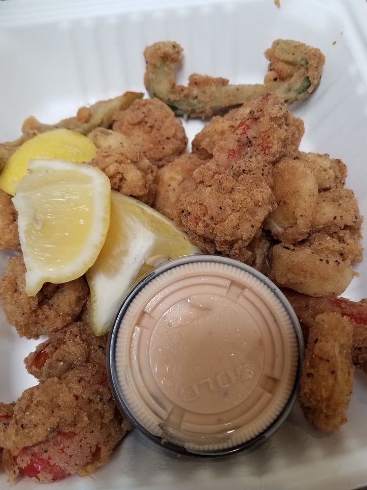 photo of Souley Vegan Lovers of Calamari shared by @artichokemafia on  20 Apr 2019 - review