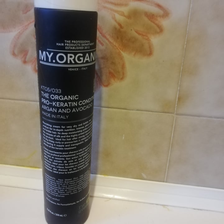 review photo of My organic Prokeratin conditioner shared by @leyla91 on 16 Apr 2022 - review
