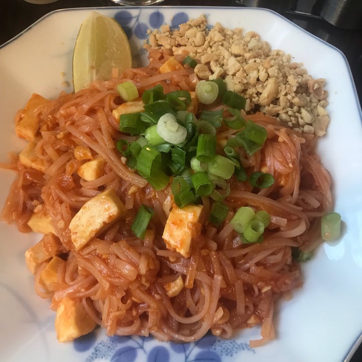 photo of Thai Kitchen Restaurant Pad Thai shared by @kaylabear on  14 Aug 2019 - review