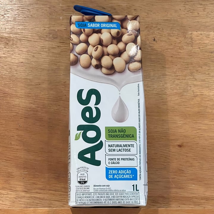 review photo of Ades Leite De Soja (Original) shared by @nicolerotgans on 14 May 2022 - review