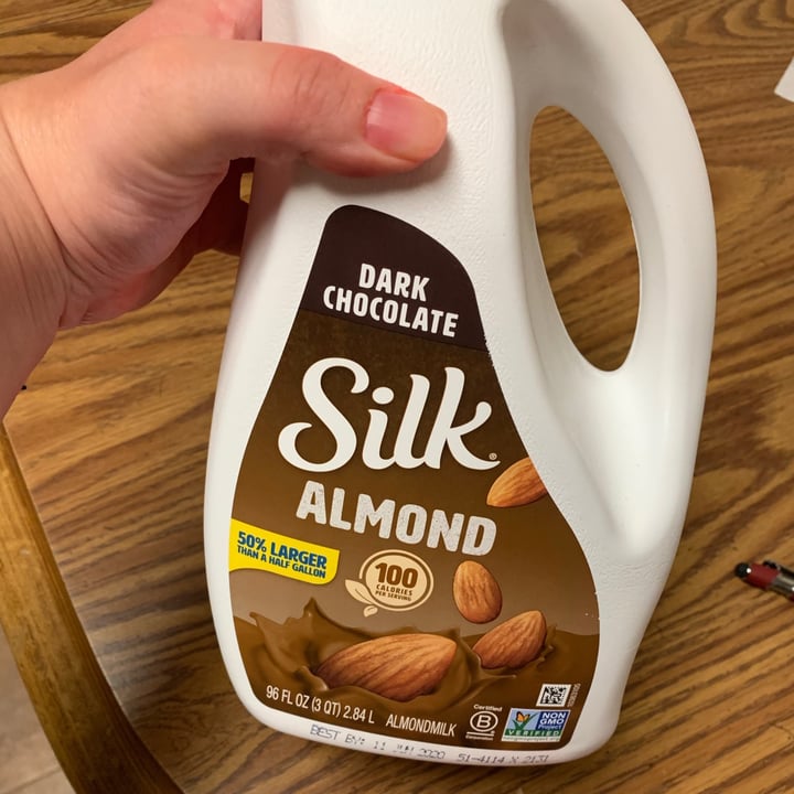 photo of Silk Dark Chocolate Almond Milk shared by @jessica1989 on  03 May 2020 - review
