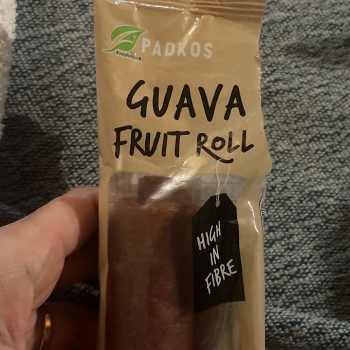photo of Padkos Guava Fruit Roll shared by @sparkleshinejen on  28 Jul 2022 - review