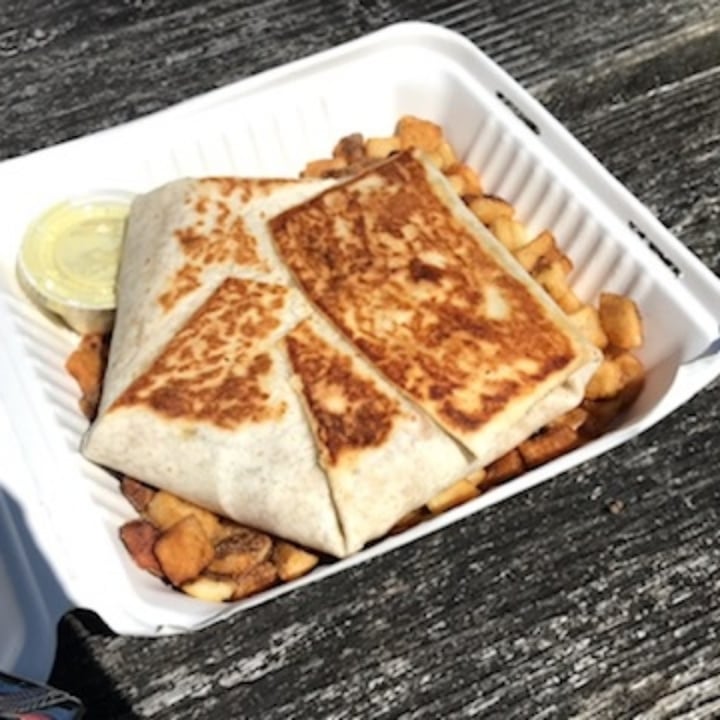 photo of Wayward Vegan Cafe Break of dawn crunch wrap shared by @compassionatekisses on  16 Oct 2020 - review