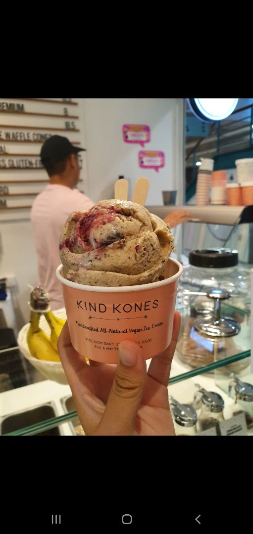 photo of Kind Kones Black Forest Ice Cream shared by @nuttybroccoli on  26 Mar 2020 - review