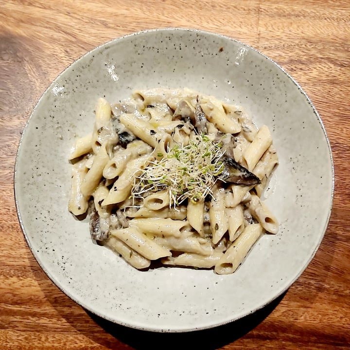 photo of Genius Central Singapore Creamy Mushroom Pasta shared by @herbimetal on  02 Aug 2020 - review