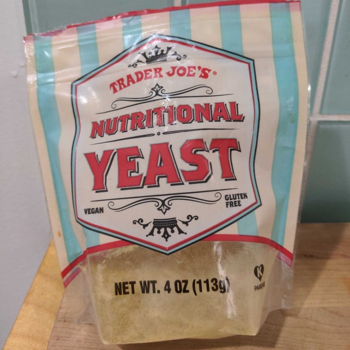 review photo of Trader Joe's Nutritional Yeast shared by @chidis on 24 May 2021 - review
