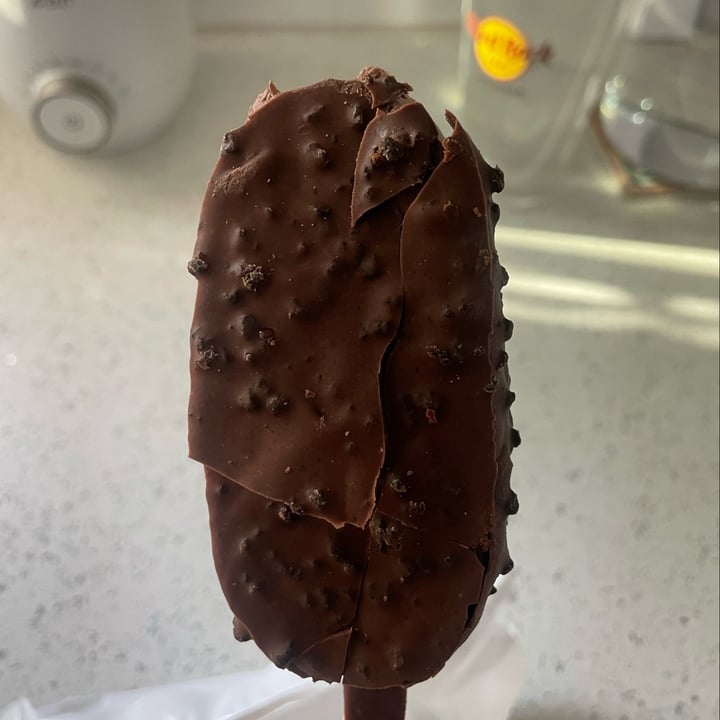 photo of Simple Truth Dairy free chocolate cookie crunch frozen dessert bars shared by @karenalba on  29 Jul 2022 - review