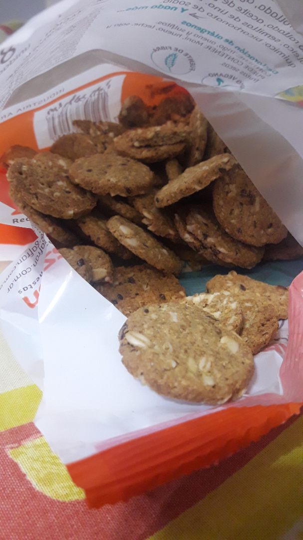 review photo of Zafran Galletitas Avena, Coco y Lino shared by @leonnmanu on 19 Dec 2019 - review