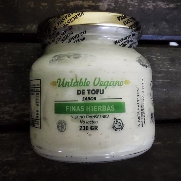 photo of Mi Soja Untable Vegano De Tofu Sabor Finas Hierbas shared by @brenduliiii on  06 Nov 2020 - review