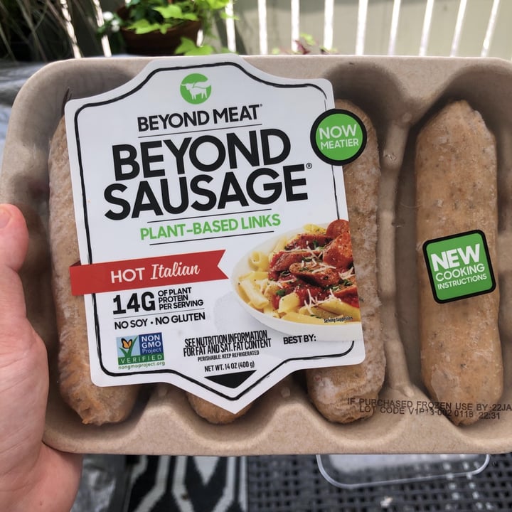 photo of Beyond Meat Beyond Sausage Hot Italian shared by @jordynweiss on  02 Jul 2020 - review