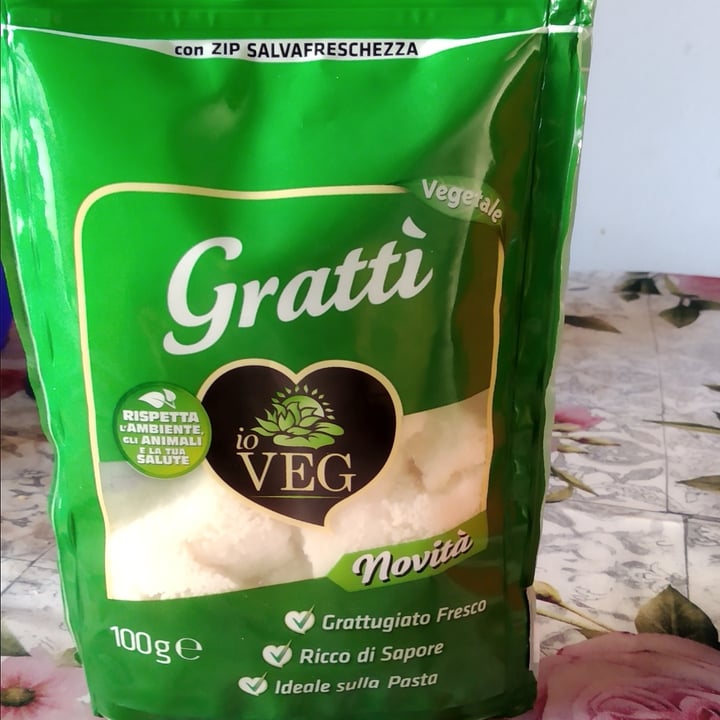 photo of ioVEG Formaggio grattugiato shared by @jerrymouse on  05 Dec 2021 - review