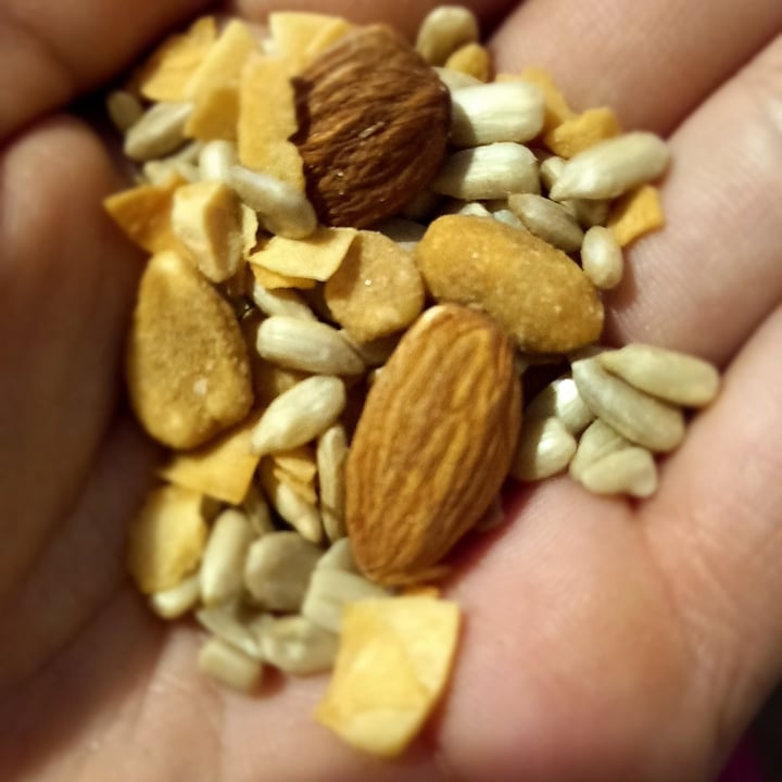 review photo of Natural break Natural Break Coco Maní Almendras Y Girasol shared by @juano on 15 Aug 2021 - review