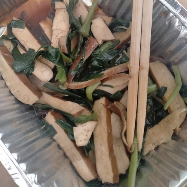 Foto del piatto “Tofu all'erba Cipollina”