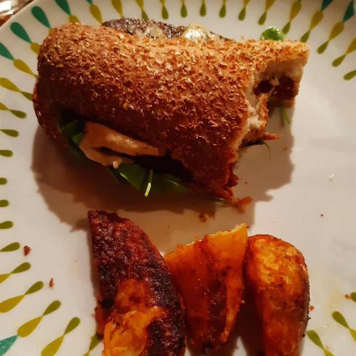 review photo of Casa Mhia Churrasquito Pampeano Napolitano shared by @nanubostera on 06 Aug 2021 - review
