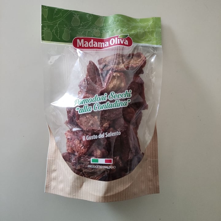 review photo of Madama Oliva Pomodori secchi shared by @sariam on 03 Apr 2022 - review