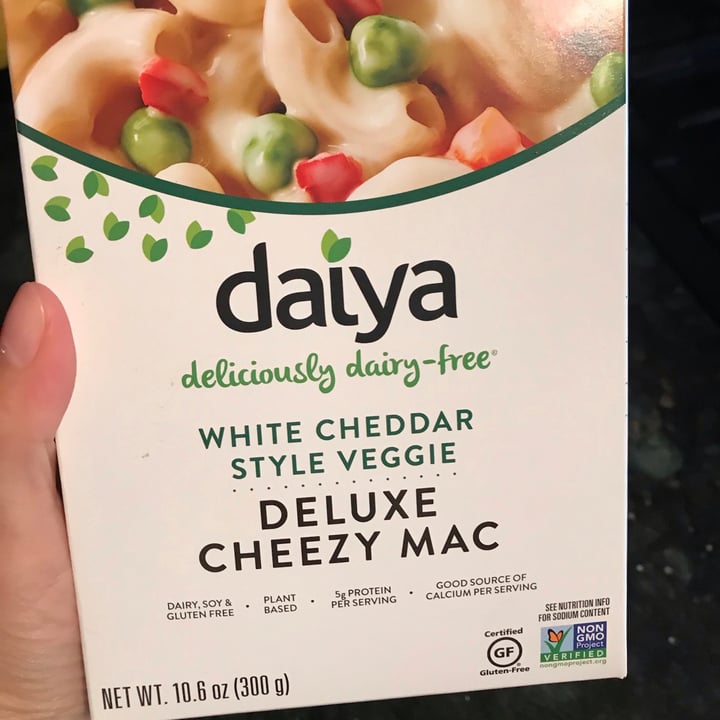 photo of Daiya White Cheddar Style Veggie Deluxe Cheezy Mac shared by @xpadrile on  04 Sep 2020 - review