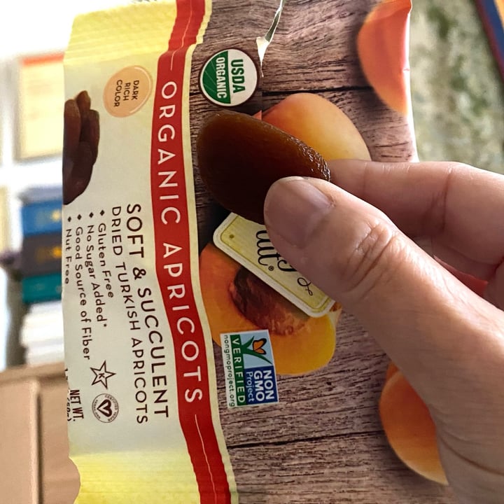 photo of Sunny Fruit Organic Apricots shared by @lynnyap8888 on  03 May 2022 - review