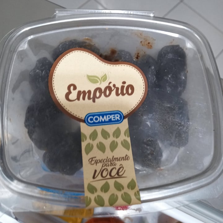 photo of Empório Comper ameixa seca shared by @sylsouza51 on  10 May 2022 - review