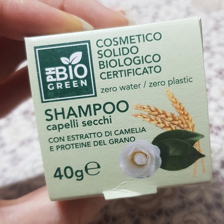 photo of PhBioGreen Shampoo Capelli Secchi shared by @domiarale on  28 Apr 2021 - review