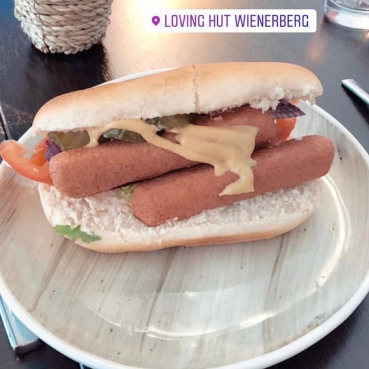 photo of Loving Hut Happy Doggy (vegan Hotdog) shared by @inespressable on  25 Jul 2021 - review