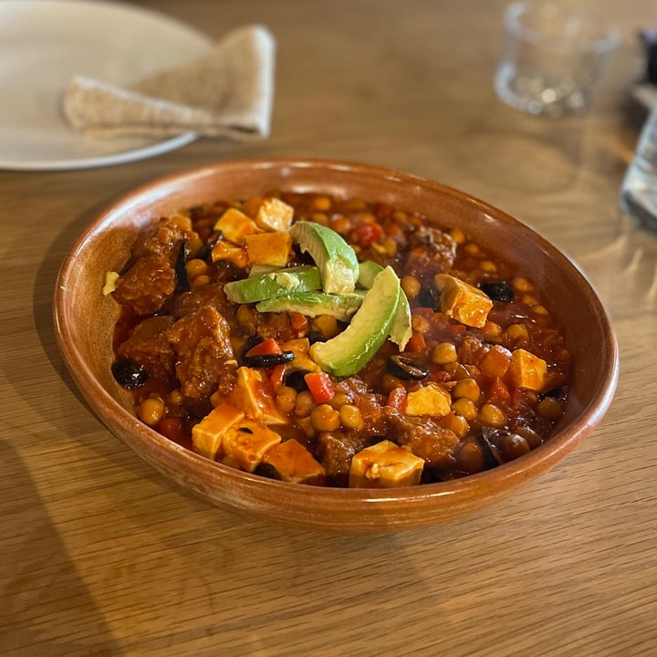review photo of The Grind Coffee Company Vegan shakshuka & tofu shared by @goddessria on 15 Sep 2021 - review