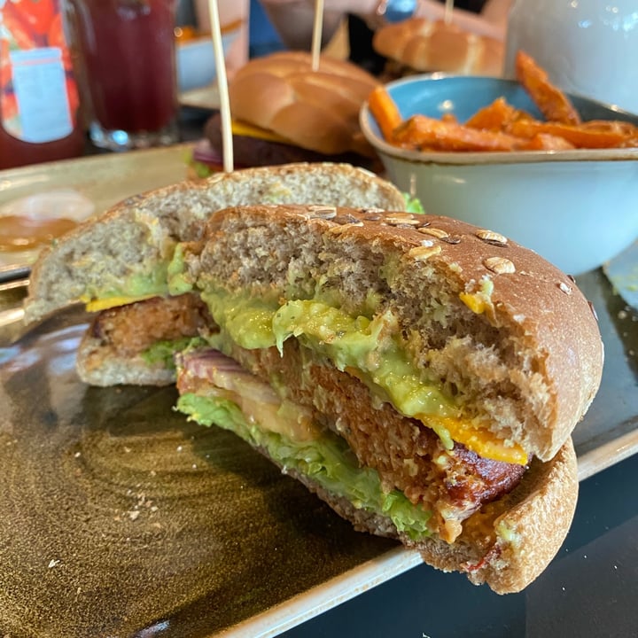 review photo of Hans Im Glück German Burgergrill | Singapore VIVO CITY Naturbursche shared by @aileenlaksmono on 12 May 2021 - review